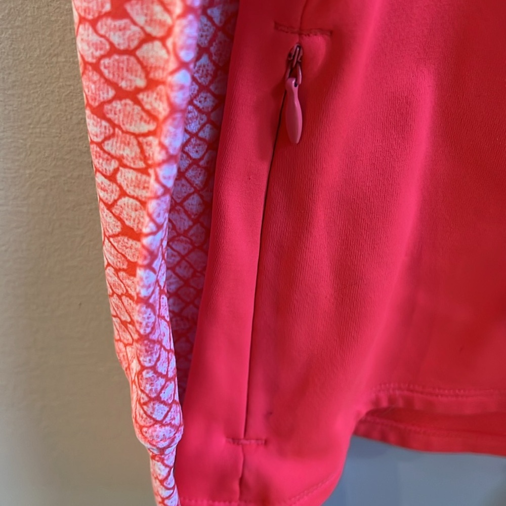 Under Armour Long Sleeved Size Medium Cold Gear Orange Zipper Front - Picture 3 of 7